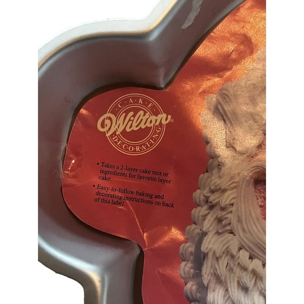 Vintage Wilton Jolly Santa Cake Pan Aluminum‎ Bakeware Christmas Baking 1987